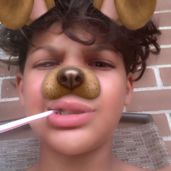 Meet your Posher, Tayshawn - Picture 1 of 1